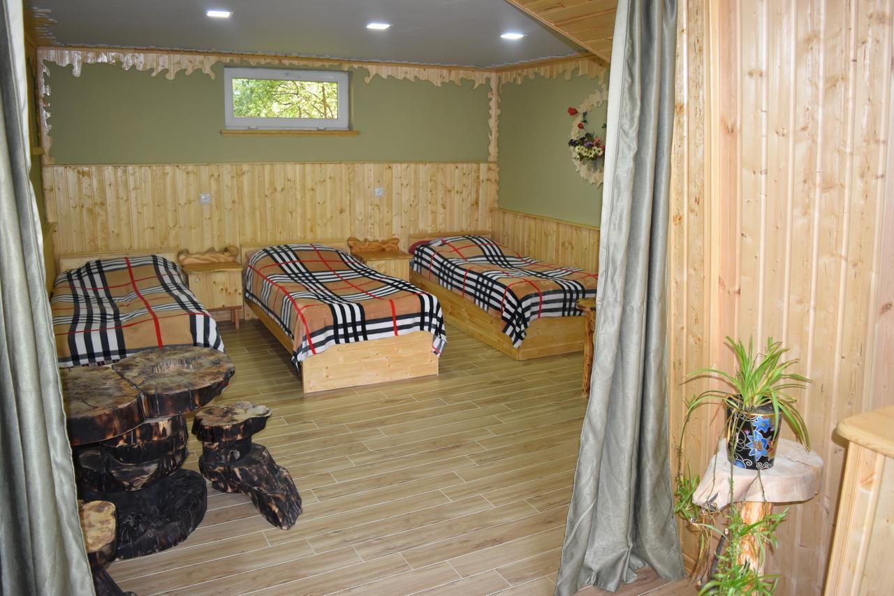 Qusha Guesthouse Meeting In The Mountains And Views Казбеги Екстериор снимка
