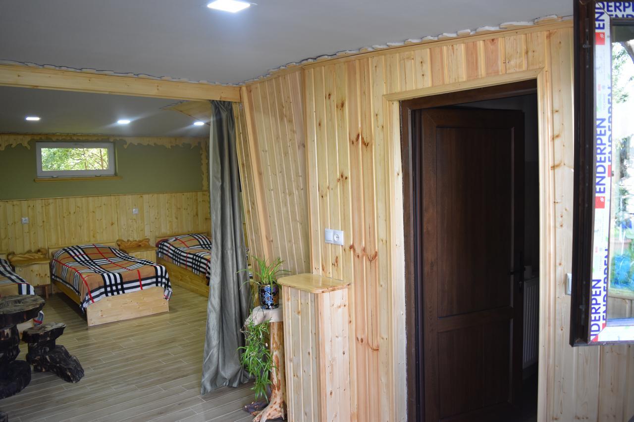 Qusha Guesthouse Meeting In The Mountains And Views Казбеги Екстериор снимка